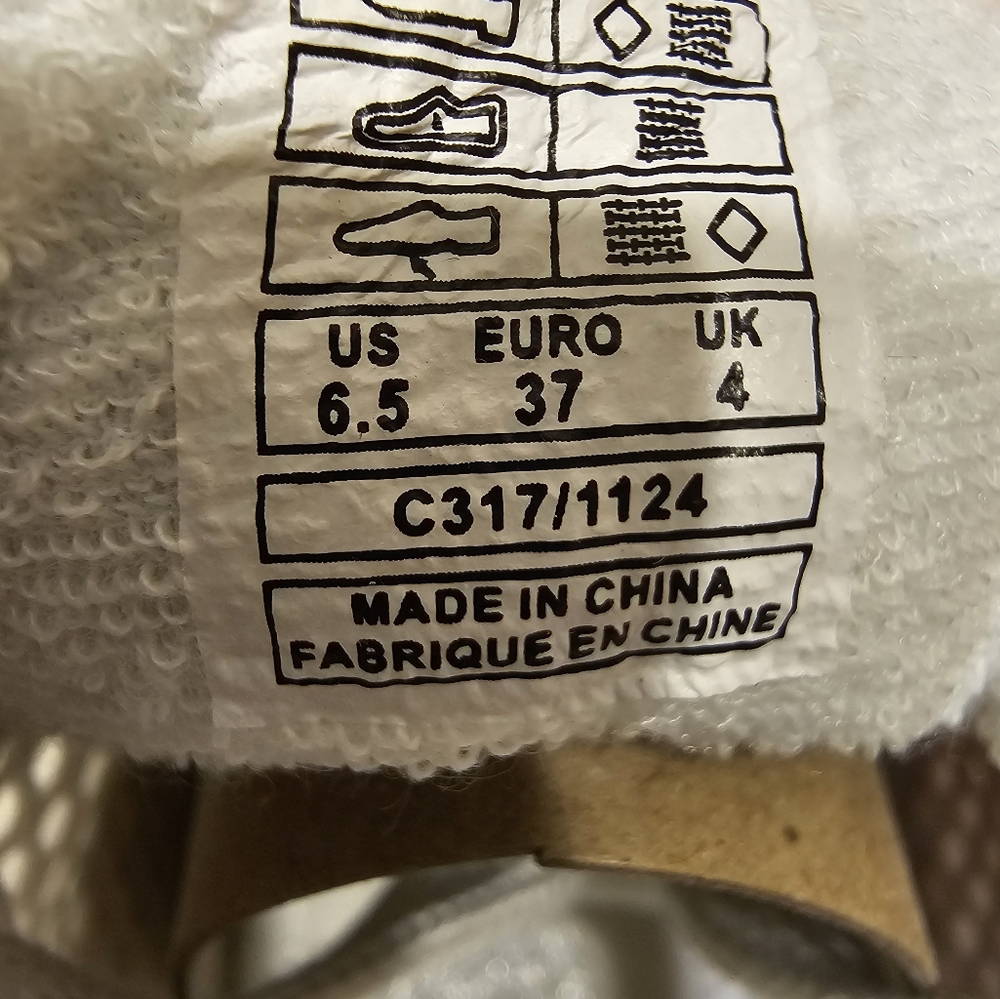 Rocket Dog White Sneakers with Perforated Details - Picture 5 of 7